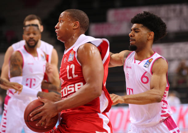 强队往往会 强队往往会